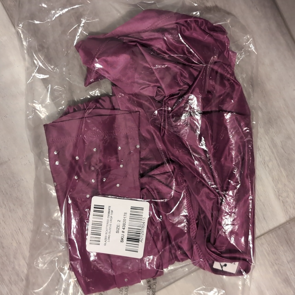 NWT Torrid Diamante Long Sleeve Crop Top - Picture 7 of 8